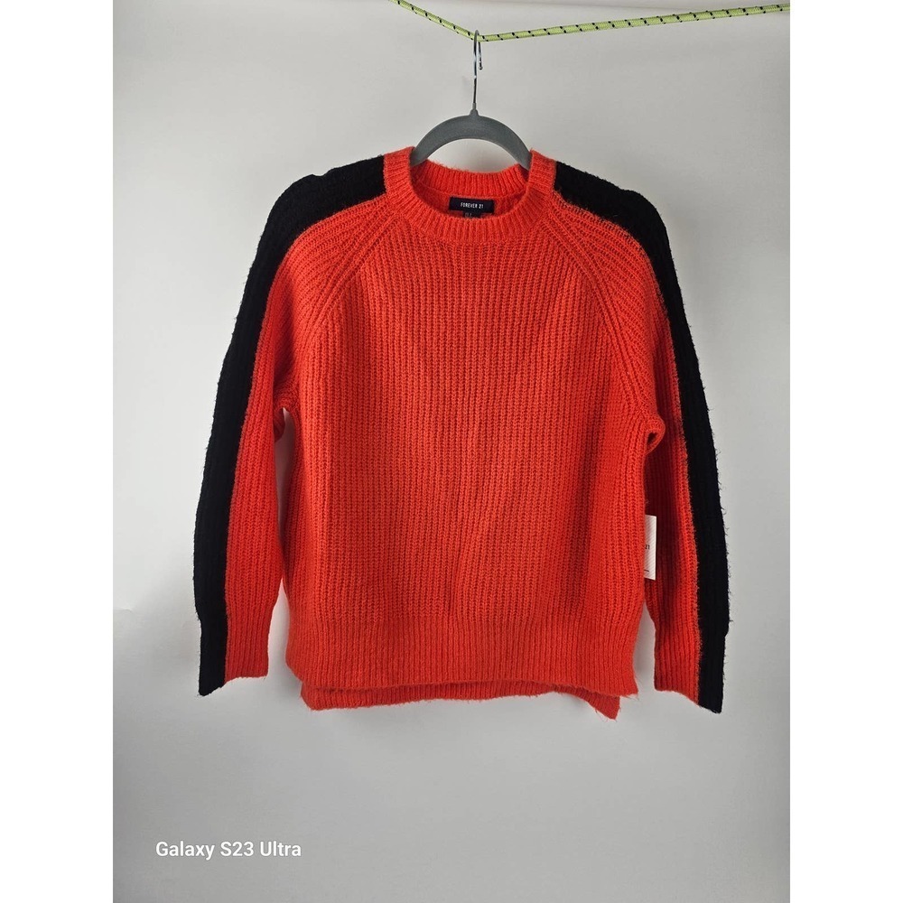 Women's Forever 21 szS, orange and black.knit sweater, NWT